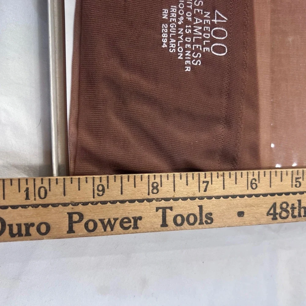 Vintage Bryn Mawr Nylon Stockings 400 Needle Seamless 15 Denier Beige RN 22894
